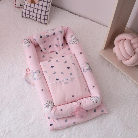 Newborn anti-fright portable bed