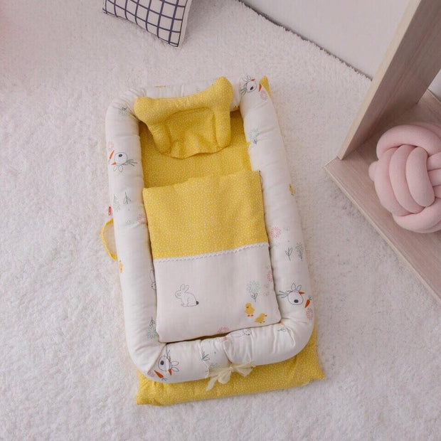 Newborn anti-fright portable bed