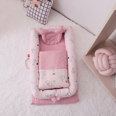 Newborn anti-fright portable bed